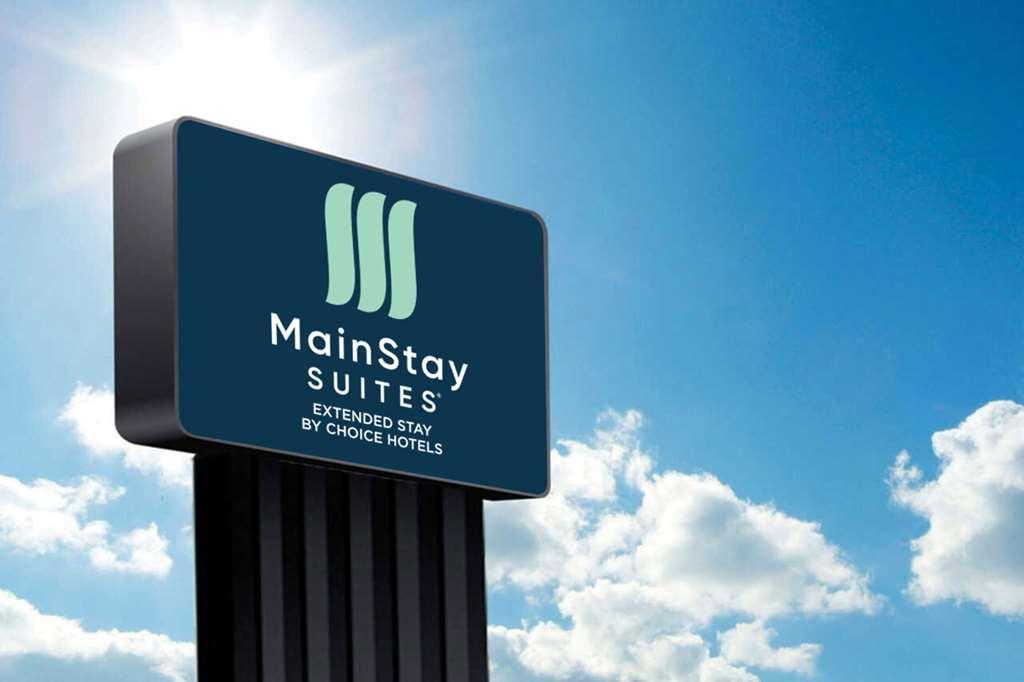 Mainstay Suites St Louis Airport Bridgeton Bagian luar foto